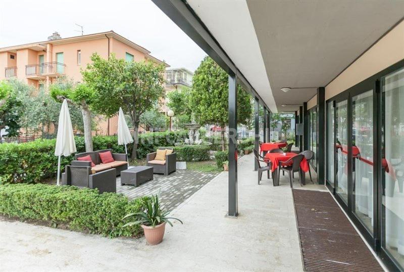 Hotel Paradiso Rimini Esterno foto