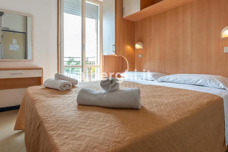 Hotel Paradiso Rimini Esterno foto