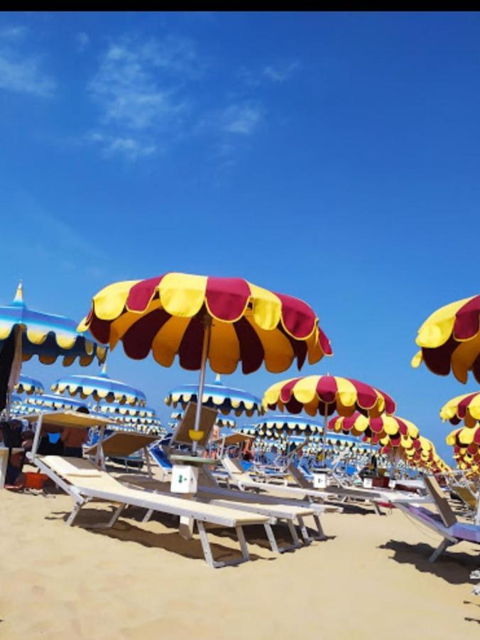 Hotel Paradiso Rimini Esterno foto