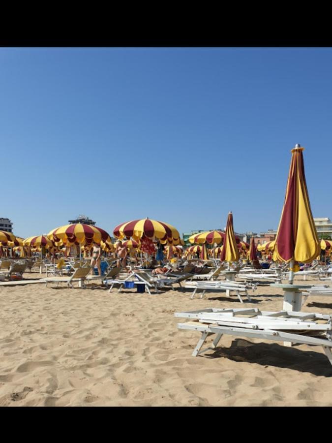 Hotel Paradiso Rimini Esterno foto