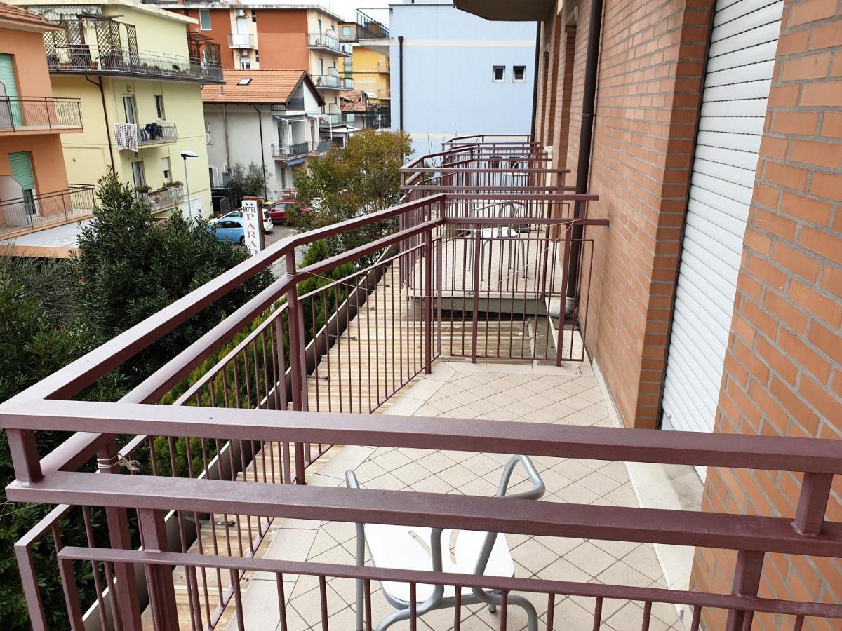 Hotel Paradiso Rimini Esterno foto